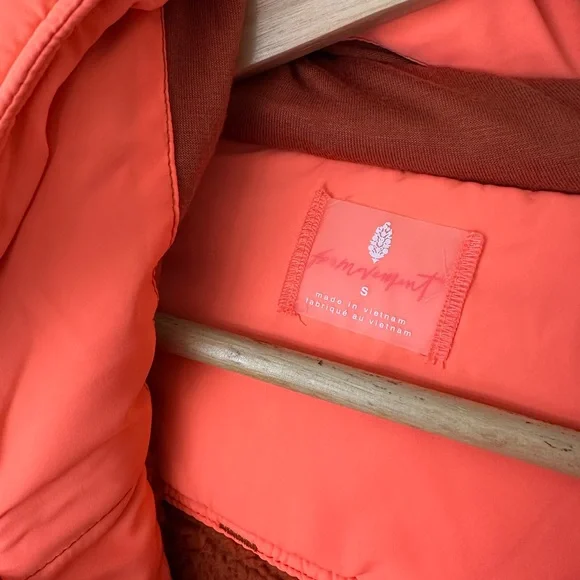Free people movement leave the pack fleece pull over small coral / orange - Picture 3 of 5